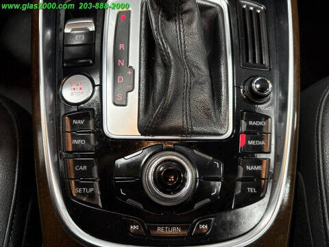 2012 Audi Q5 3.2 quattro Premium Plus