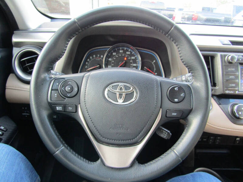 2014 Toyota RAV4 Limited photo 26