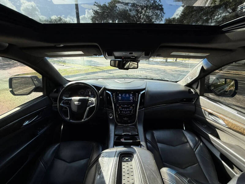 2015 Cadillac Escalade Platinum