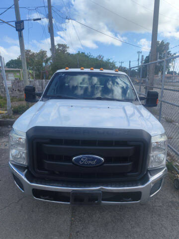 2016 Ford F-250 Super Duty for sale at H.A. Twins Corp in Miami FL