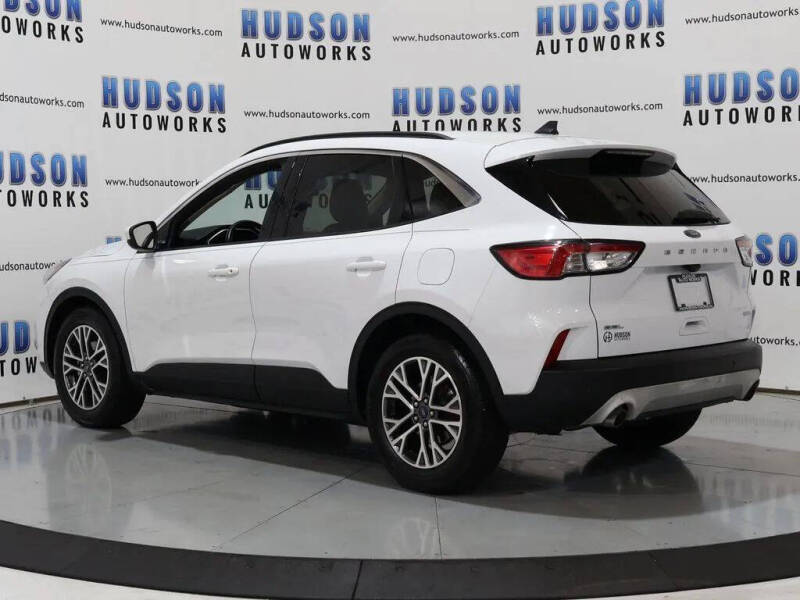 2020 Ford Escape SEL