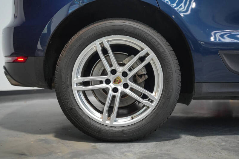 2016 Porsche Macan S