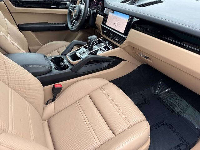 2022 Porsche Cayenne