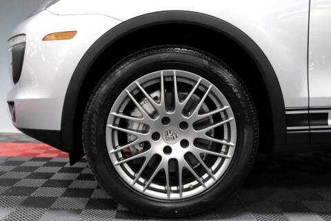 2018 Porsche Cayenne S