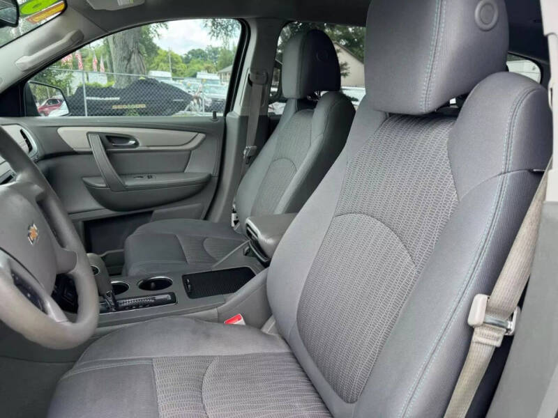 2016 Chevrolet Traverse LS