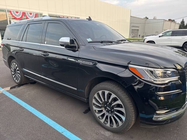 2023 Lincoln Navigator L Black Label