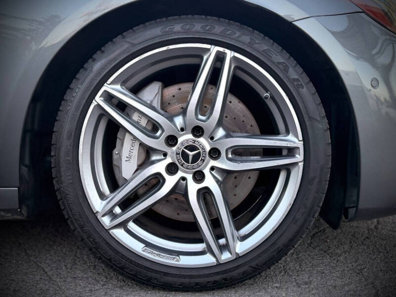 2018 Mercedes-Benz E-Class E 300