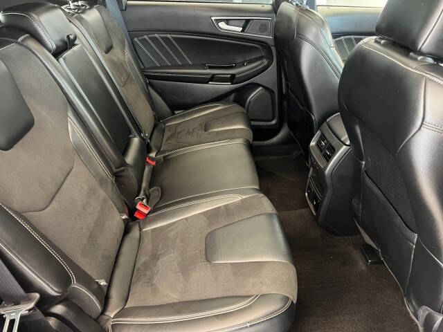 2020 Ford Edge ST