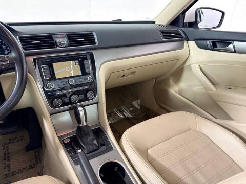 2015 Volkswagen Passat