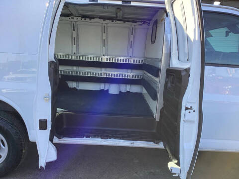 2019 Chevrolet Express 2500