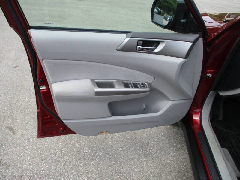 2010 Subaru Forester 2.5X Limited