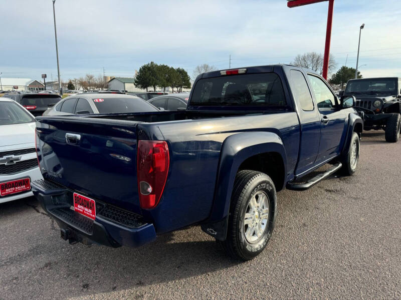 2011 Chevrolet Colorado 1LT photo 3