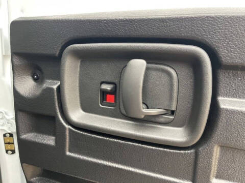 2025 GMC Savana 3500