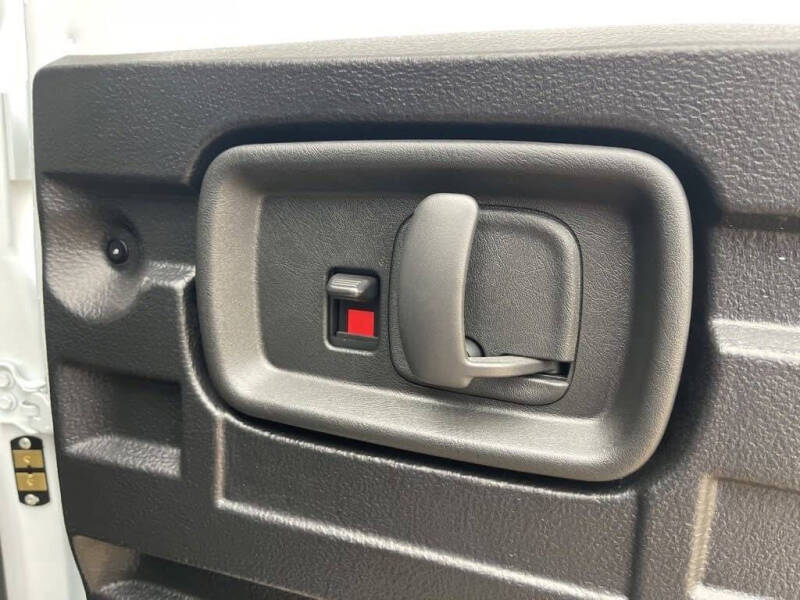 2025 GMC Savana 3500