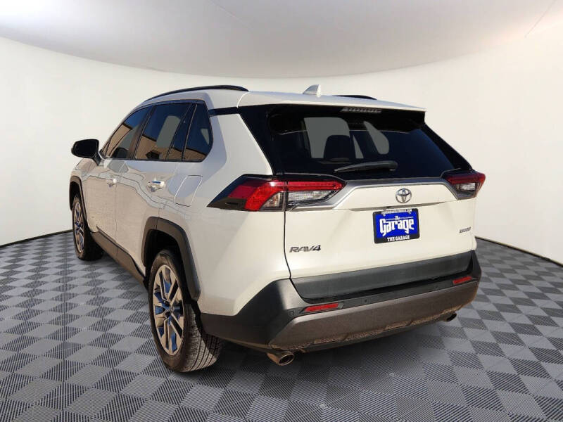 2019 Toyota RAV4 Limited