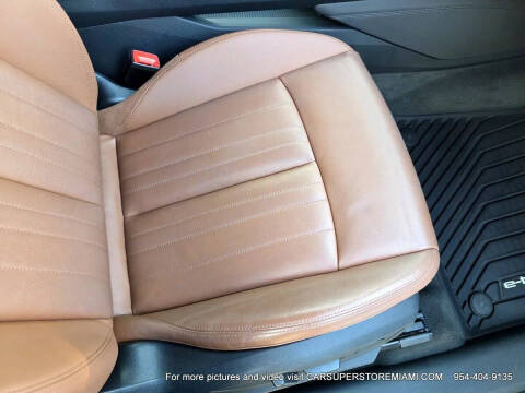 2021 Audi e-tron quattro Premium