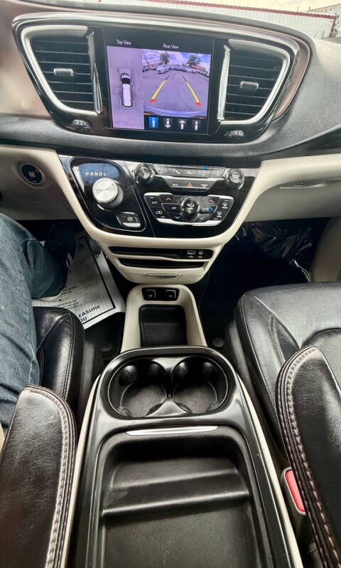 2018 Chrysler Pacifica Touring L