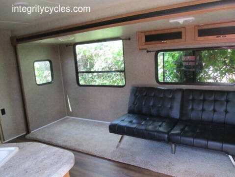 2016 Forest River COACHMEN M-273 DBS