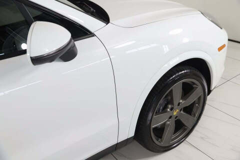 2023 Porsche Cayenne