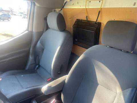 2017 Nissan NV200