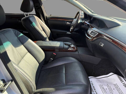 2007 Mercedes-Benz S-Class S 550