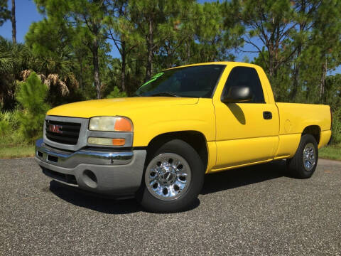 2006 GMC Sierra 1500 for sale at VICTORY LANE AUTO SALES in Port Richey FL