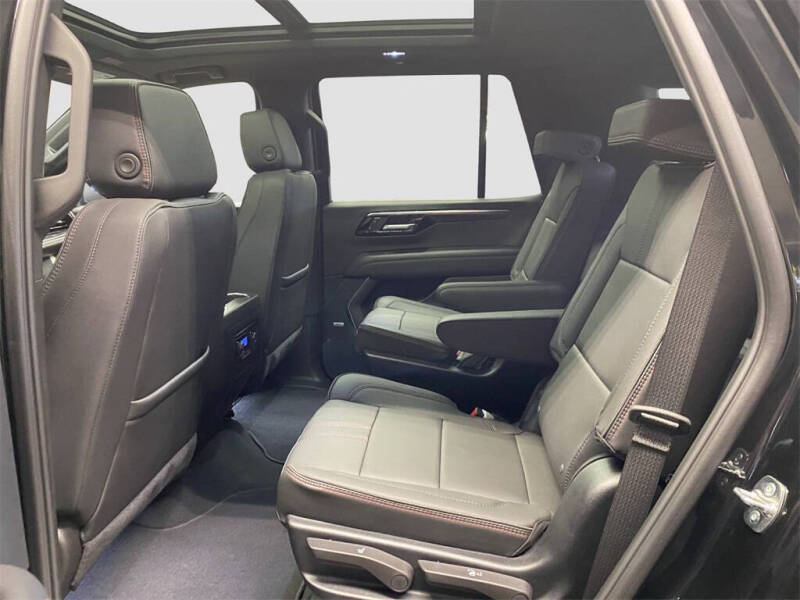 2025 Chevrolet Tahoe RST