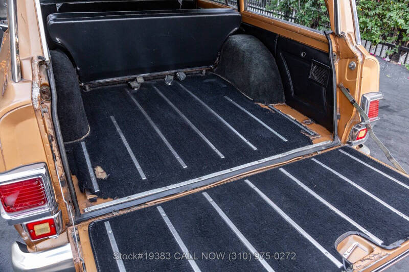 1982 Jeep Wagoneer