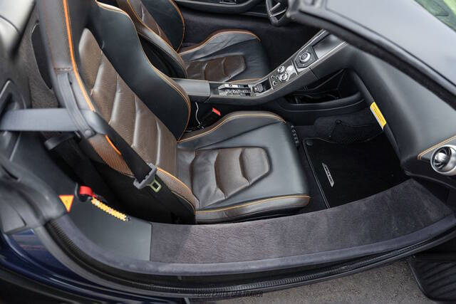 2013 McLaren MP4-12C Spider