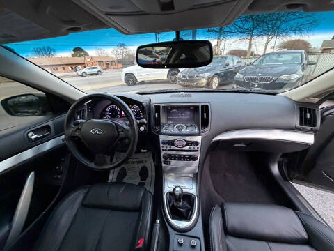 2014 Infiniti Q60 Coupe Sport