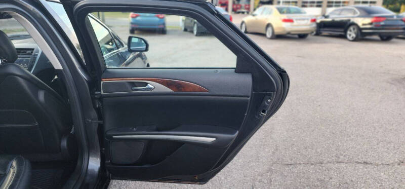 2015 Lincoln MKZ Hybrid