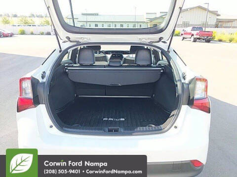 2019 Toyota Prius XLE AWD-e