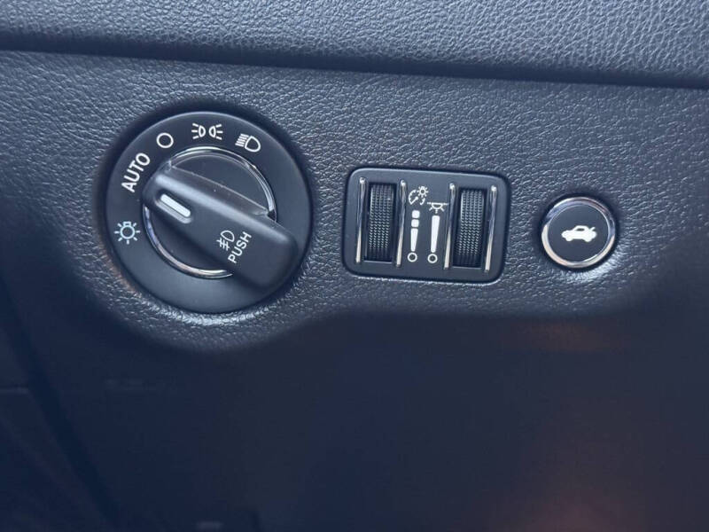 2021 Chrysler 300 S V6