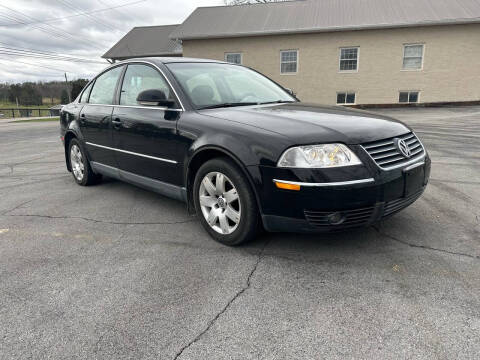 2005 Volkswagen Passat for sale at TRAVIS AUTOMOTIVE in Corryton TN