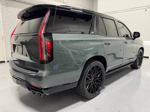 2024 Cadillac Escalade-V