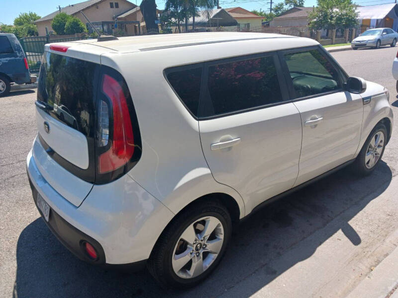 2017 Kia Soul Base photo 8