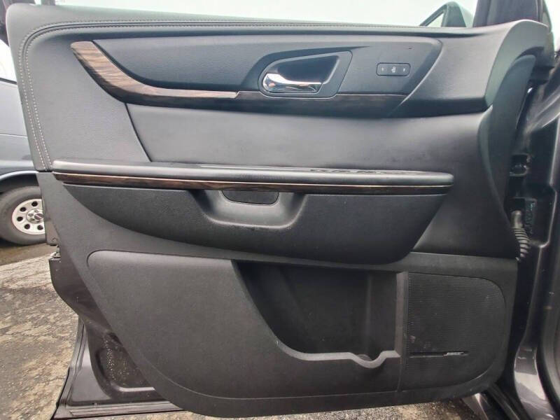 2014 GMC Acadia Denali
