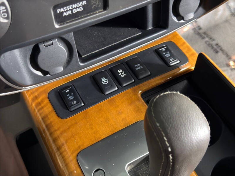 2015 Nissan Armada