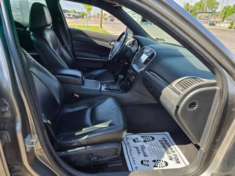 2011 Chrysler 300 Limited