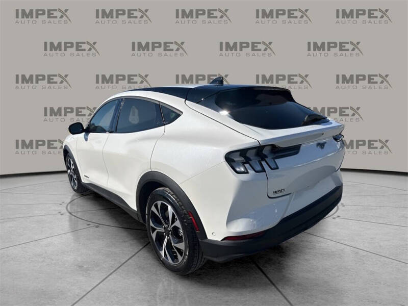 2024 Ford Mustang Mach-E Select