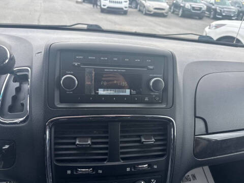 2013 Dodge Grand Caravan SE