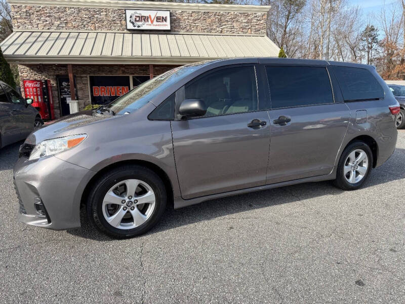 2018 Toyota Sienna L 7-Passenger