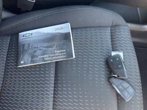 2025 Chevrolet Equinox LT