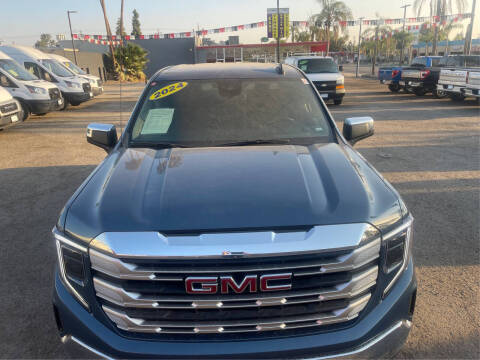 2024 GMC Sierra 1500 SLE