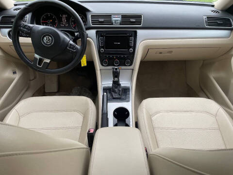 2013 Volkswagen Passat TDI SE