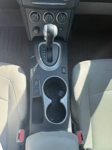 2012 Nissan Rogue S