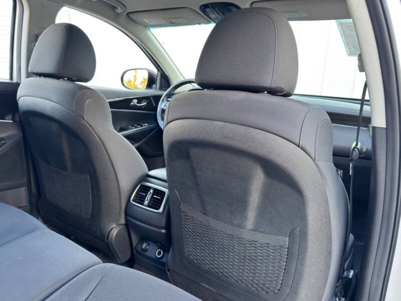 2020 Kia Sorento S V6