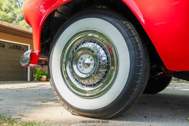 1956 Ford Thunderbird
