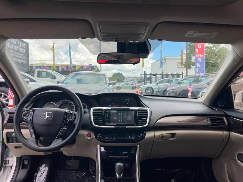 2017 Honda Accord EX w/Honda Sensing