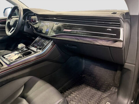 2023 Audi Q8 quattro Prestige 55 TFSI